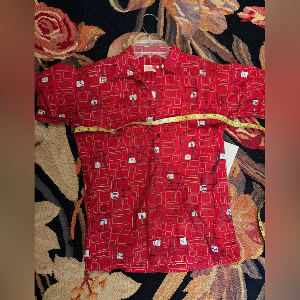 Red Geometric Kids Vintage surfer Shirt